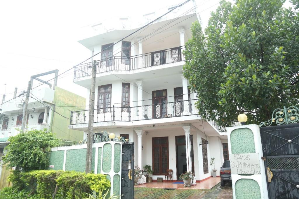 LODGE 25