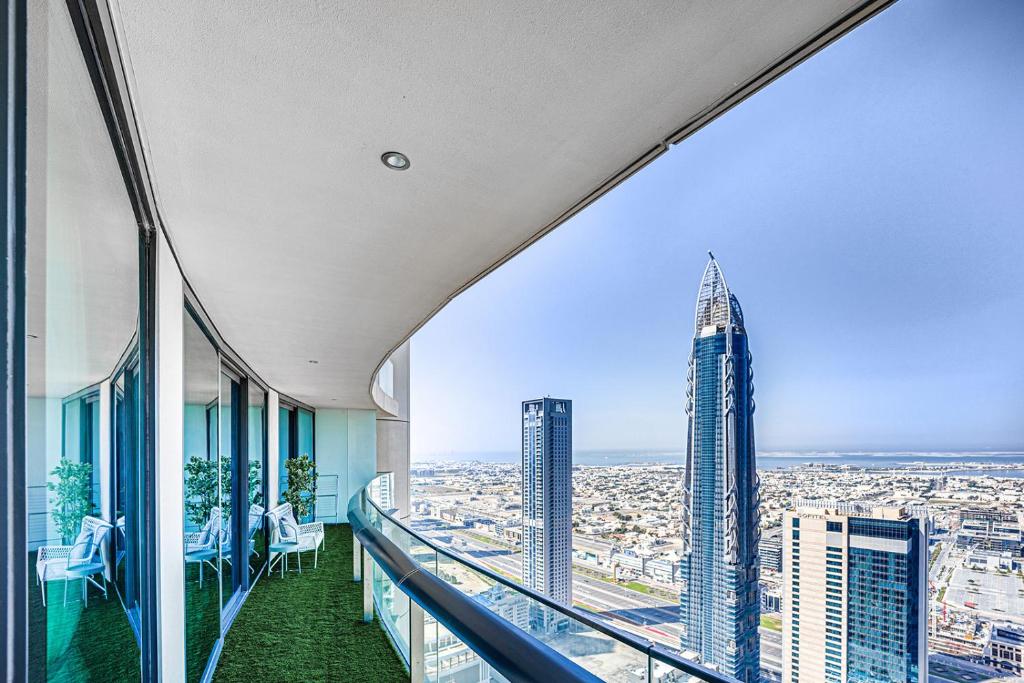 Burj Vista by Emaar