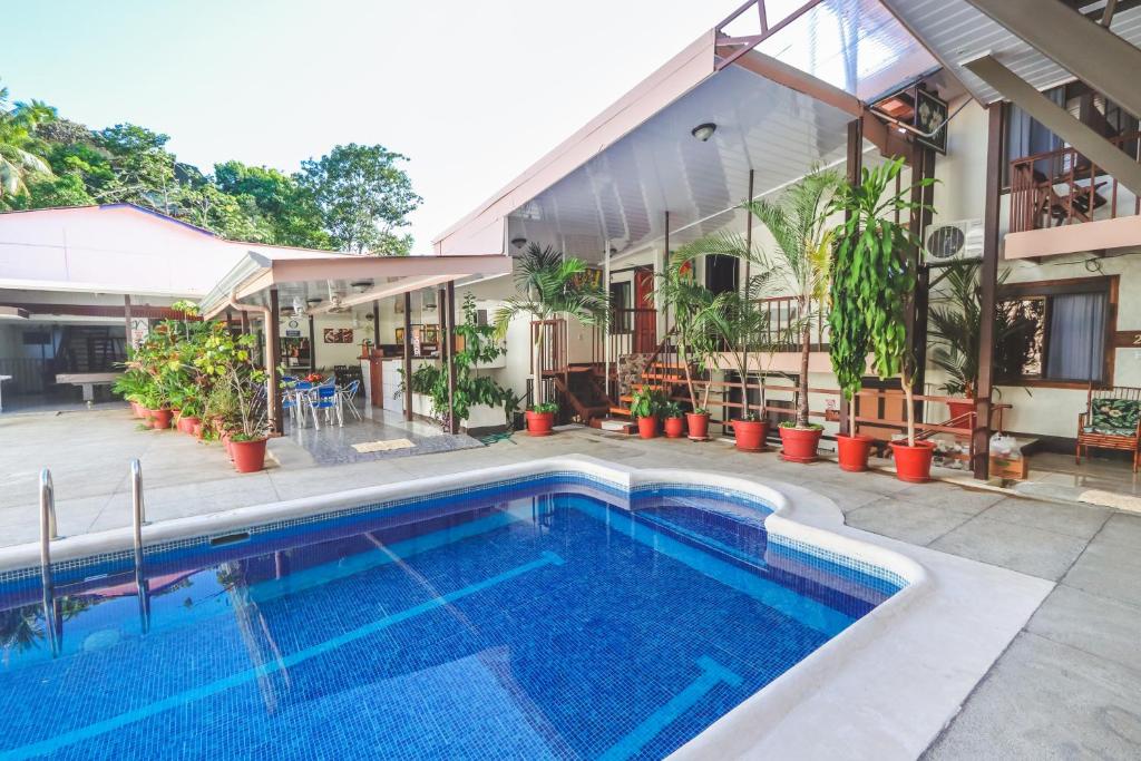 Hotel Flor Blanca