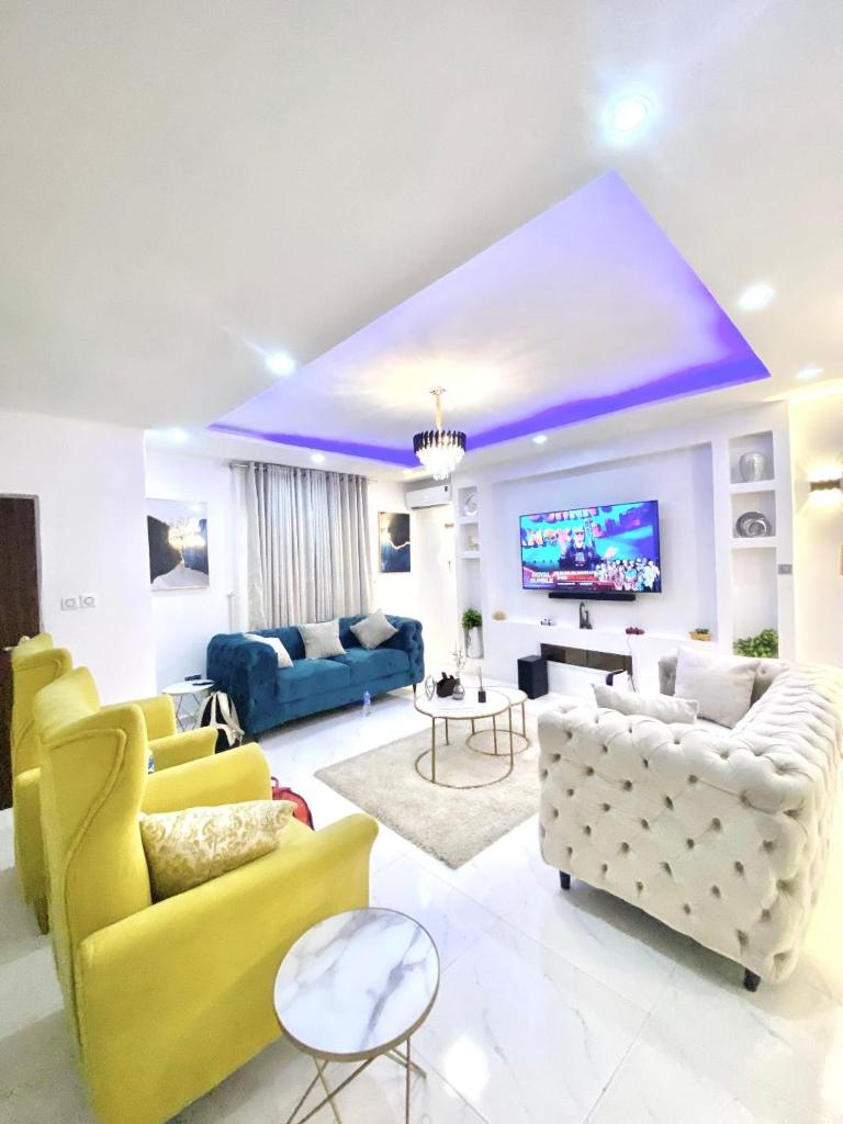Morak Homes - Luxury 4 bed home with PS5