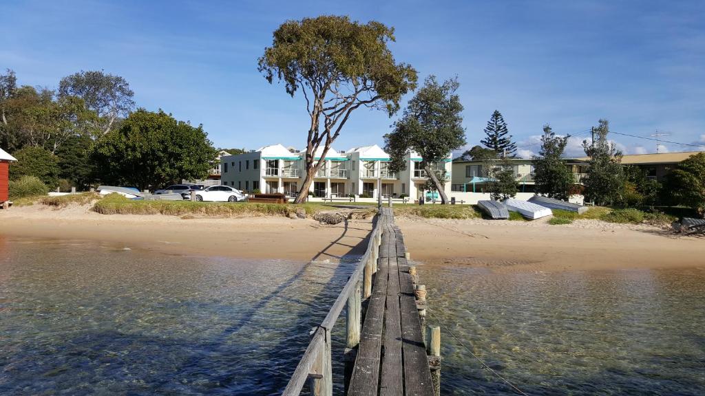 Bayview Apartments (Merimbula)