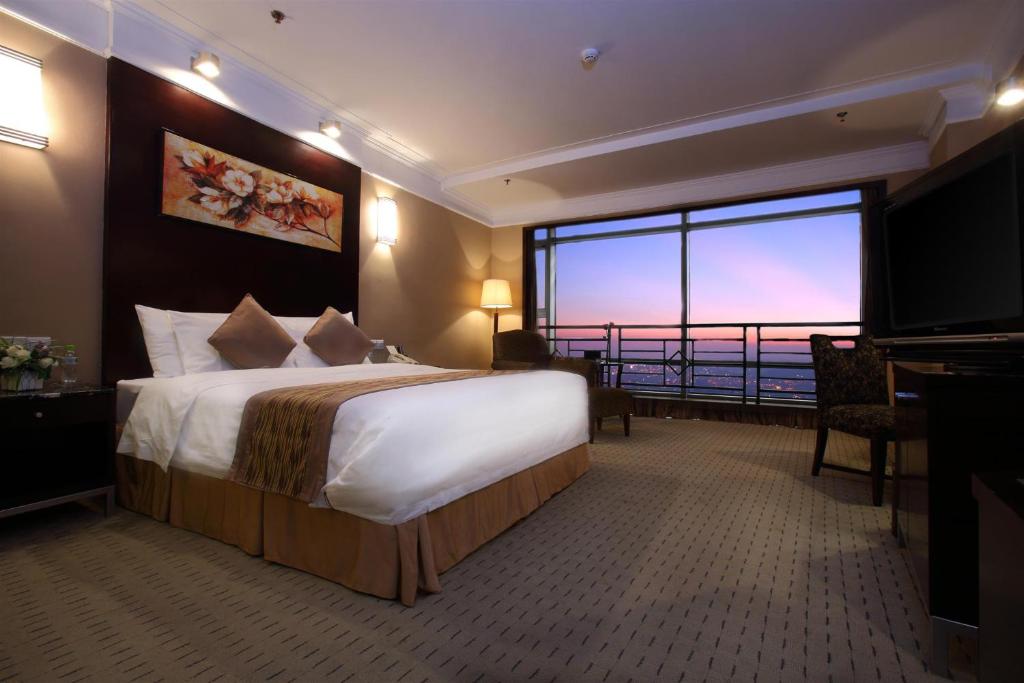 Qingdao Blue Horizon Hotel - Laoshan