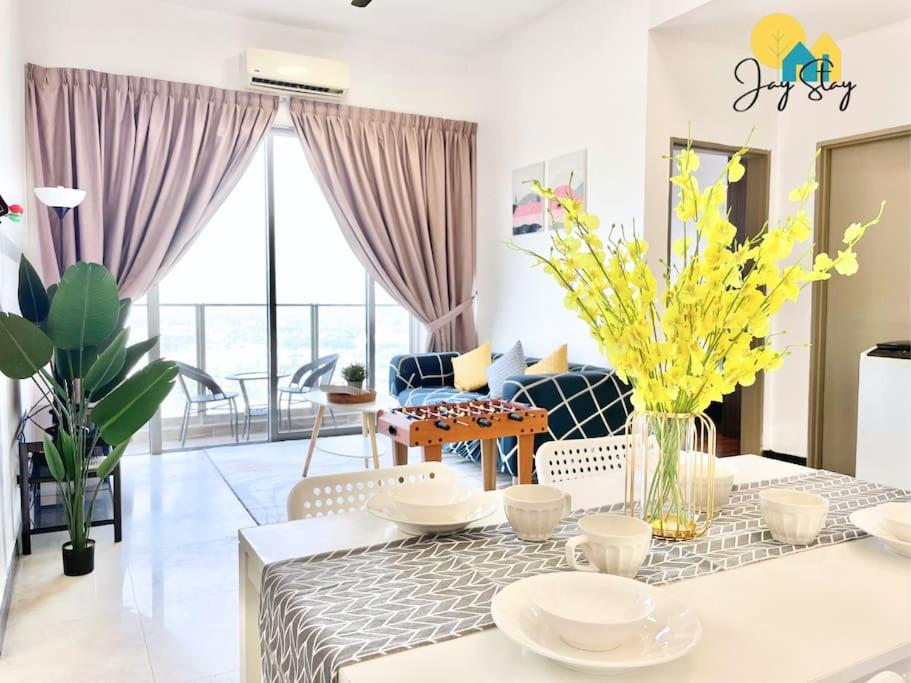 NEW! A3110/SilverScape/Luxury 4BR/Bathtub/11pax/JonkerSt/View