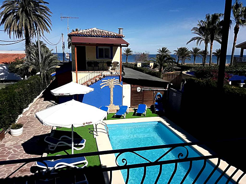 Hostal Oasis