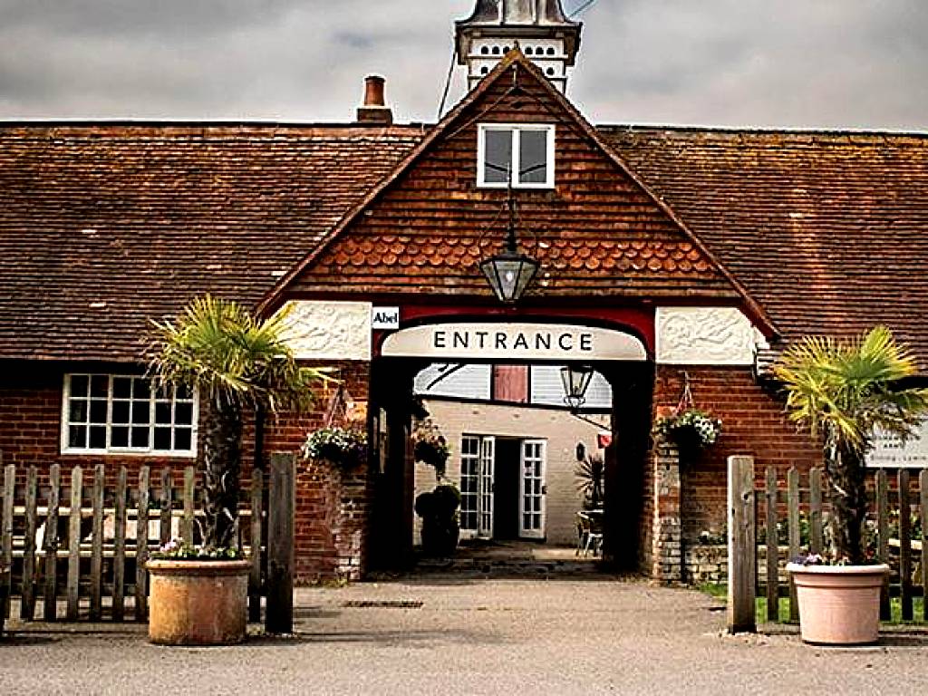 The Walhampton Arms