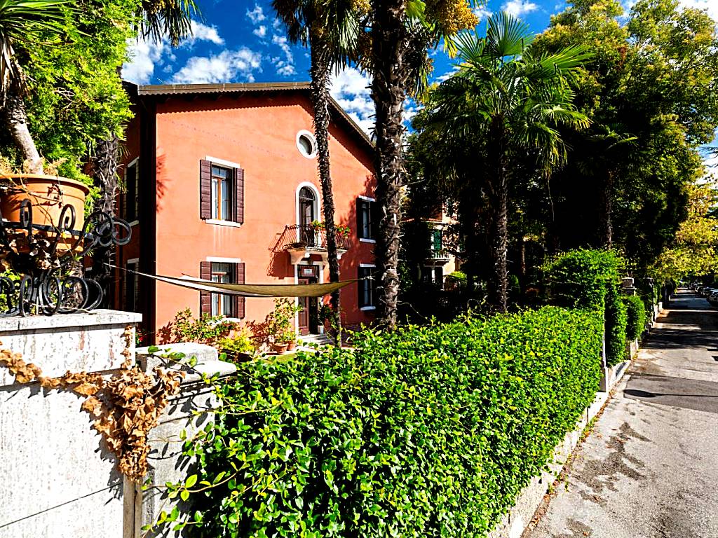 Villa Casanova