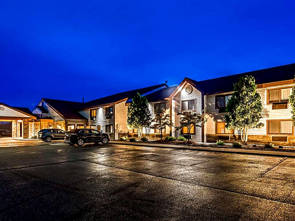 Best Western Derby Inn (Eagle River)