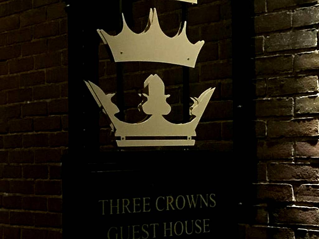 Three Crowns Guest House