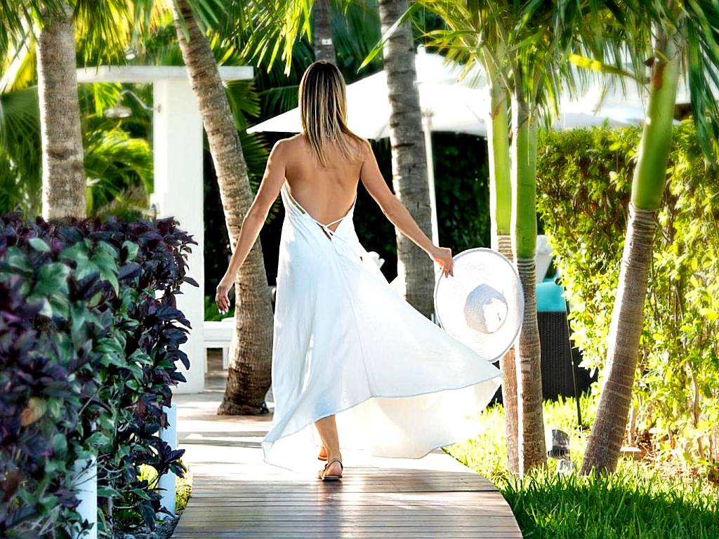 The Oasis at Grace Bay