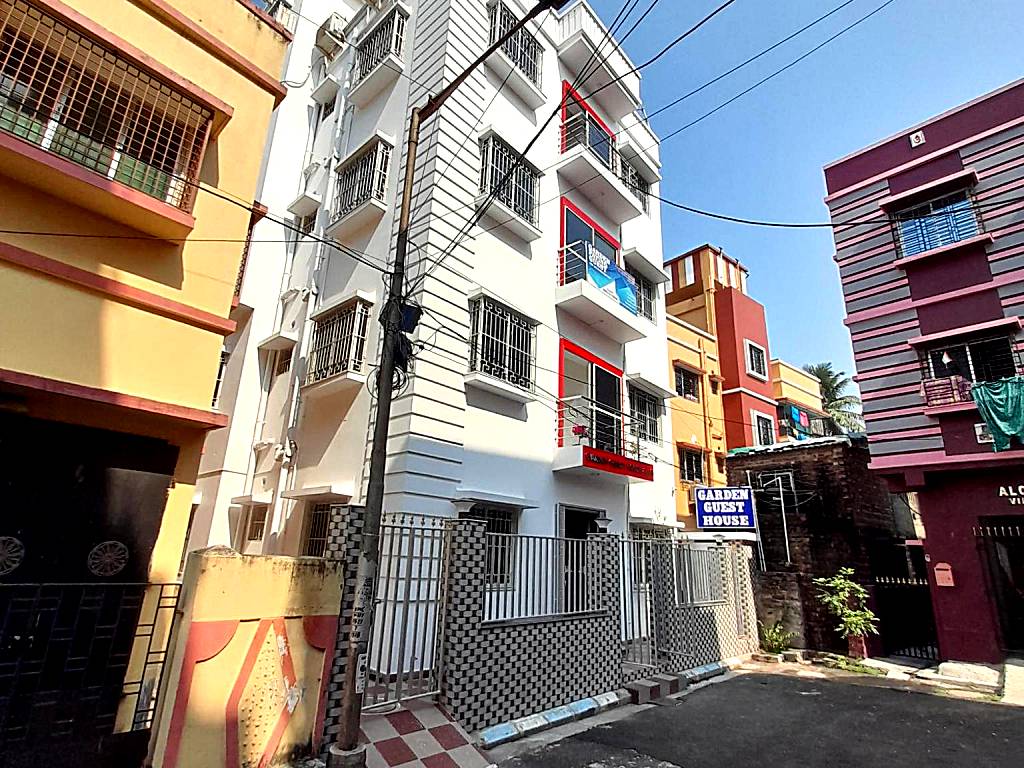 Garden Guest House near rene tower