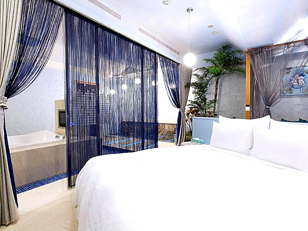 Discovery Motel - Yanping