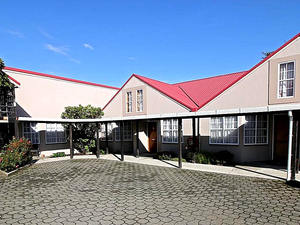 Balmoral Lodge Motel