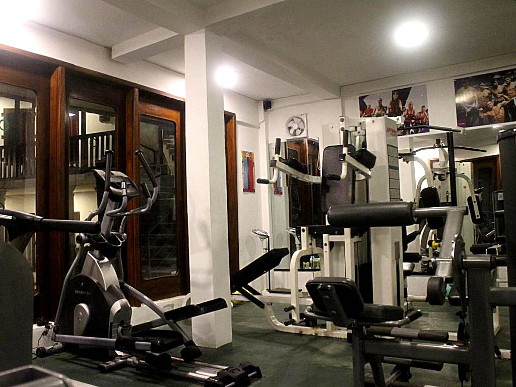 Sizzle Sports Club