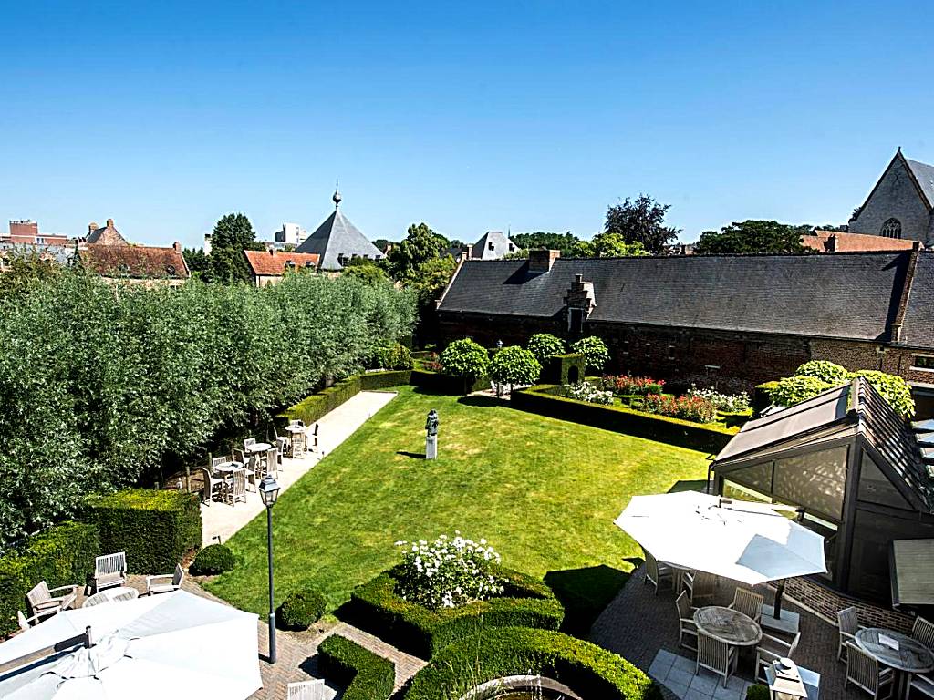 Begijnhof Hotel