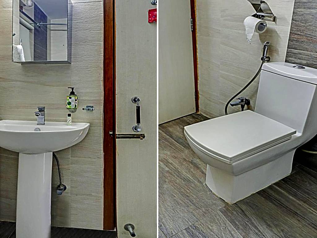 Treebo Trend Umal Homestay Ganeshguri: [Sanitized] Deluxe Double Room - single occupancy