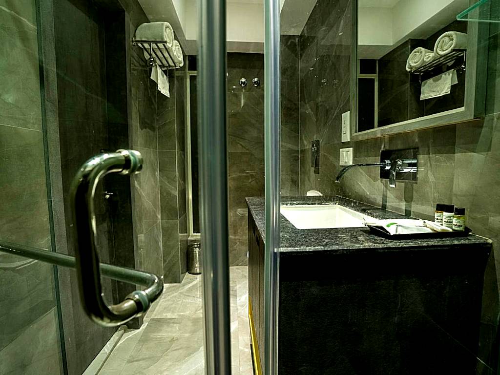 Poiisse: Standard Double Room