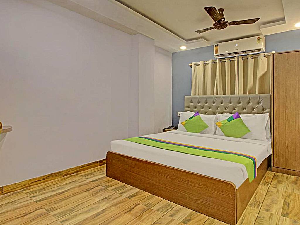 Hotel Royal Crowne: Standard Double Room - single occupancy