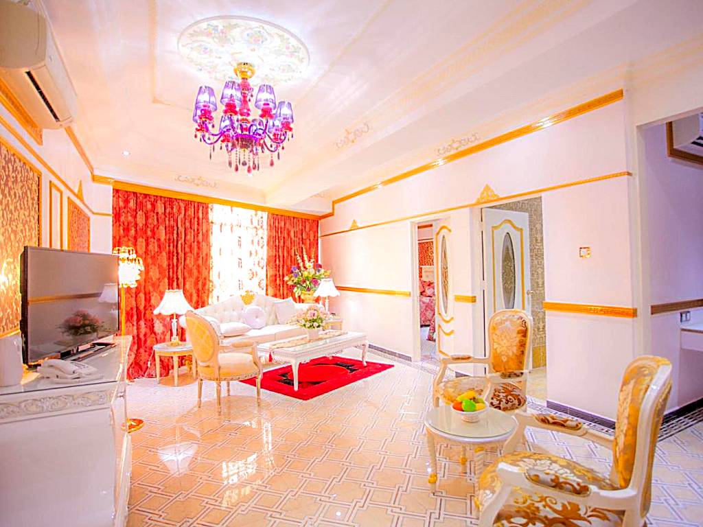 Lace Boutique Hotel: Family Suite