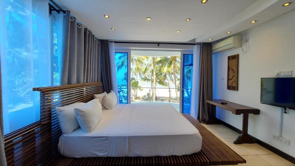 c3 Cowrie Shell Residences