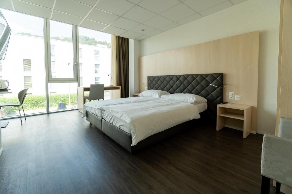 Aparthotel Hine Adon Bern Airport