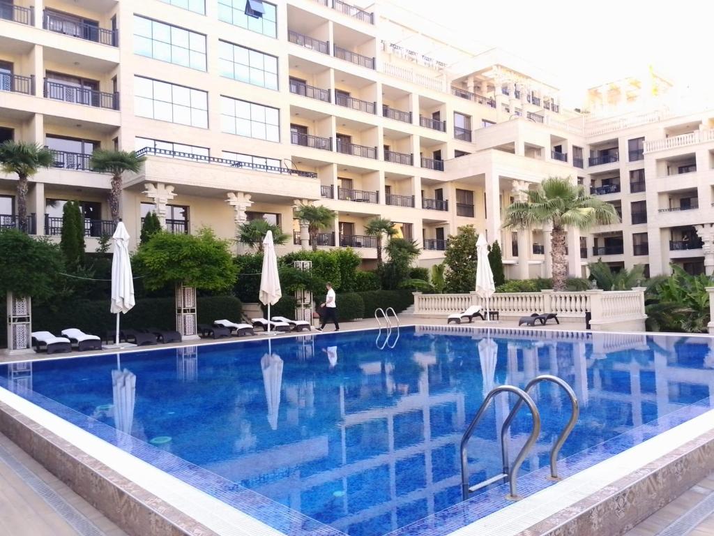 Golden Sands hotel
