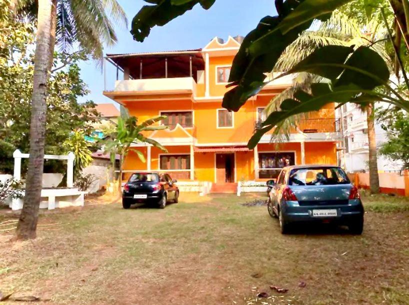 Remmys Place Candolim