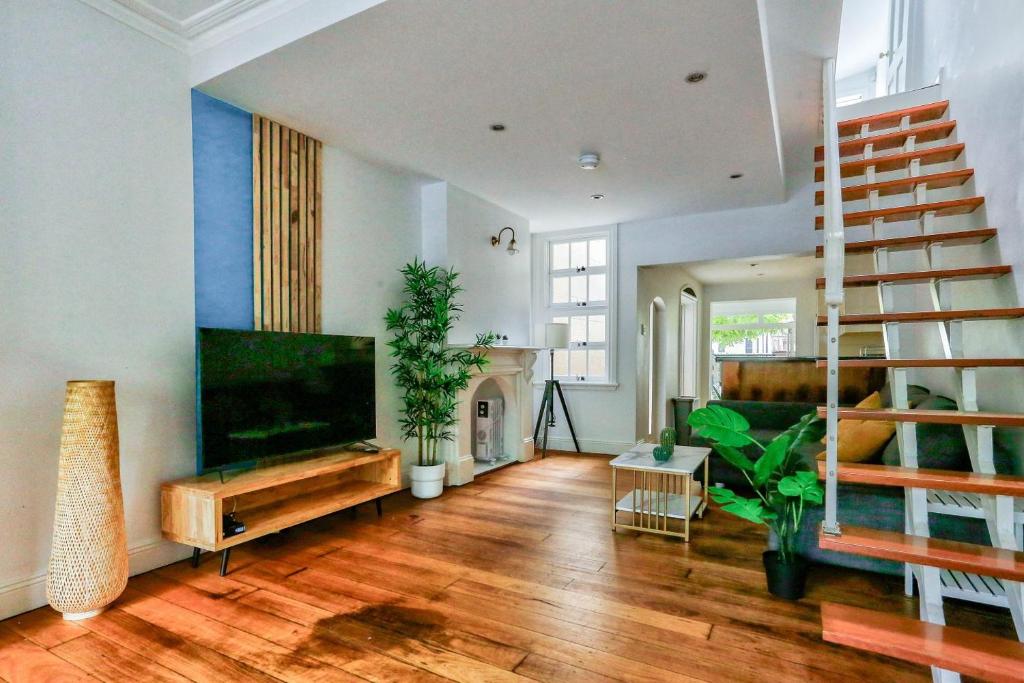 3 Bedroom Darling Harbour - Darghan St 2