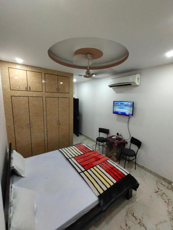 New Aroma Guest House