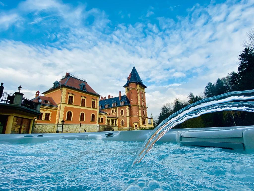 Kastélyhotel Sasvár Resort
