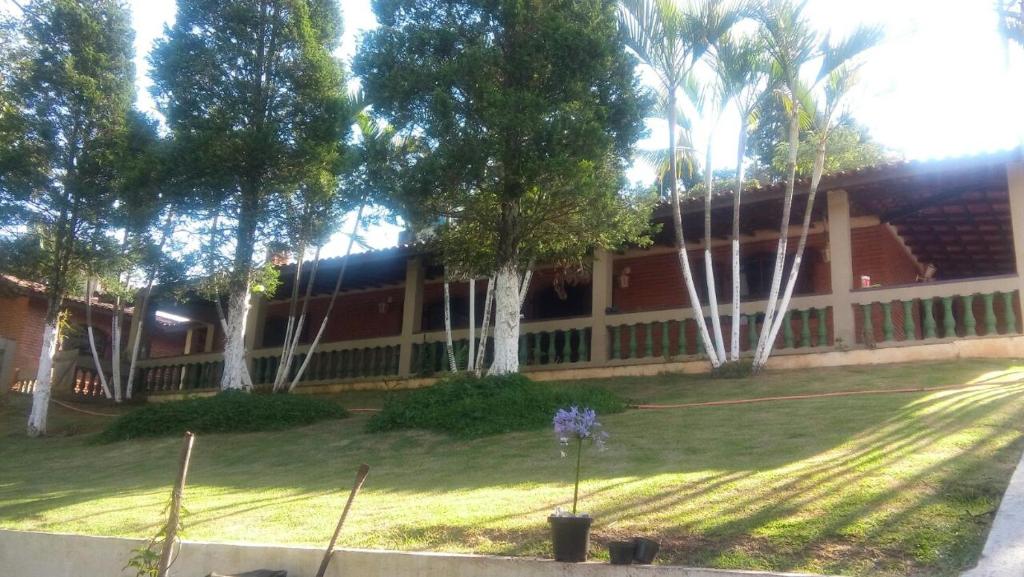 Linda Chacara em IBIUNA