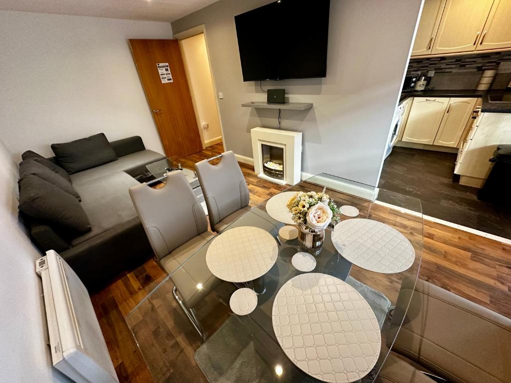 2 Bedroom Flat Ground Floor Town Centre Colchester