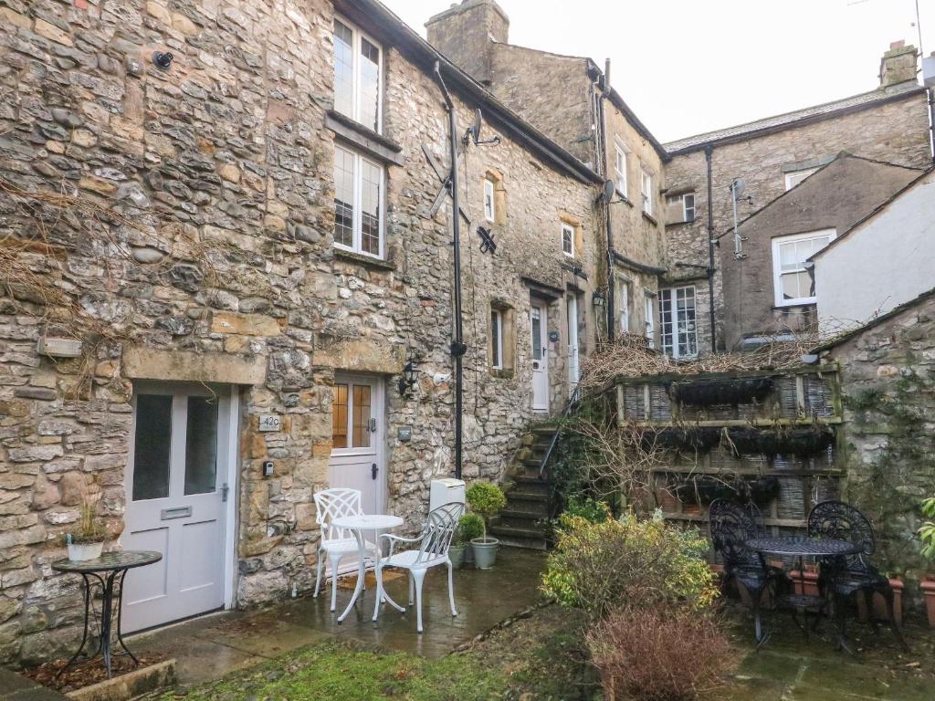 Courtyard Cottage