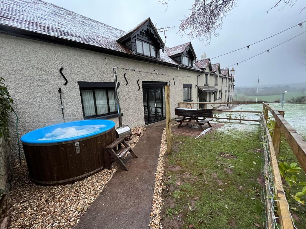 Stable Cottage