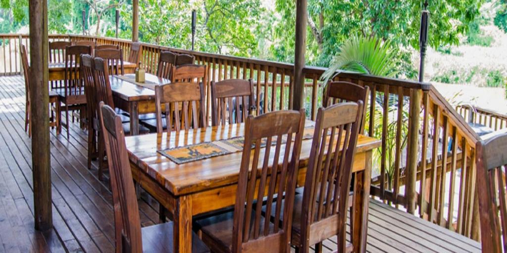 Hippo Water Front Lodge