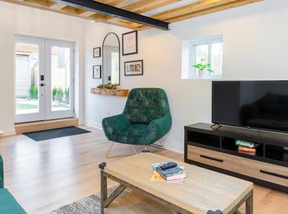 Cozy Cottage Style House