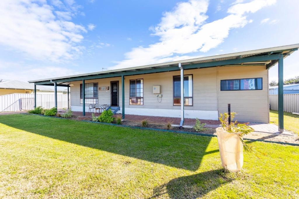 Cables Beach House Lancelin