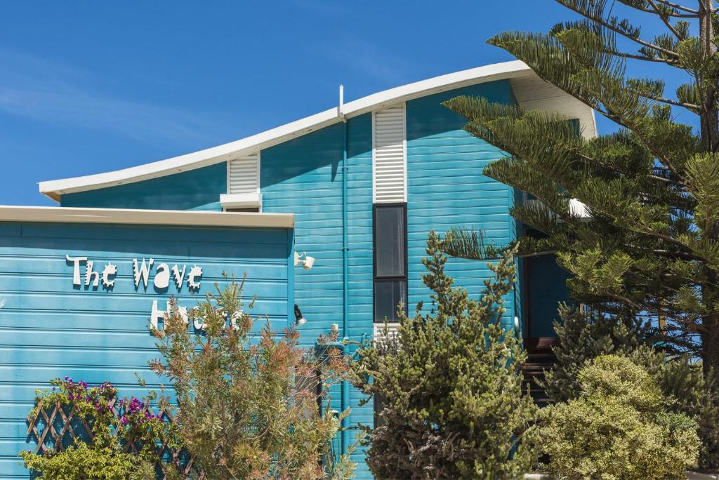 Wave House - Beach front Lancelin