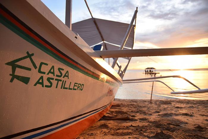 Beach Front Calatagan Apartelle