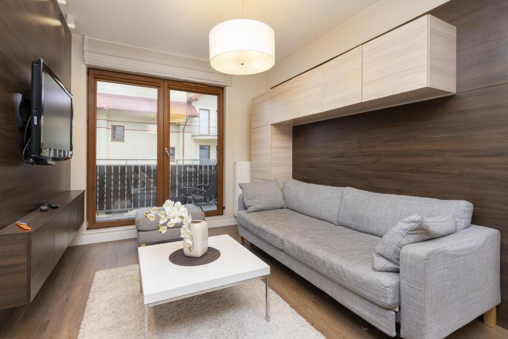 Modern Apartment by the Beach Karwia by Renters