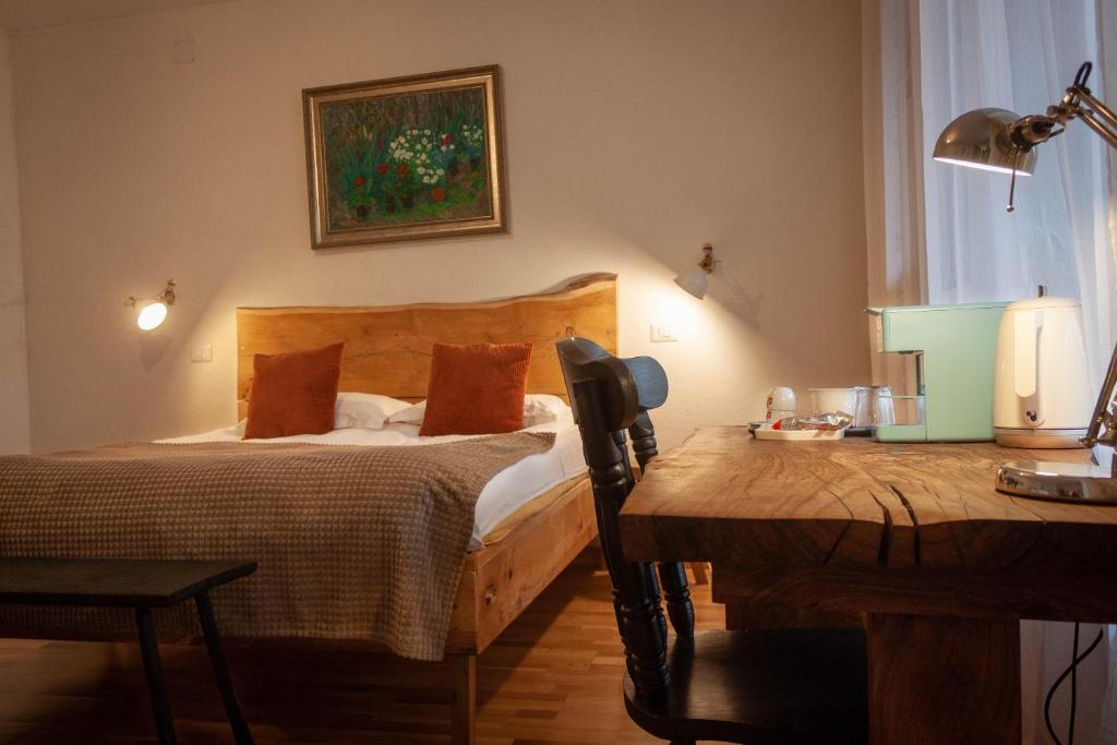 Elma Guesthouse