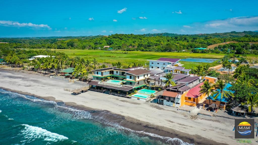 Miami Heat Beach Resort powered by Cocotel
