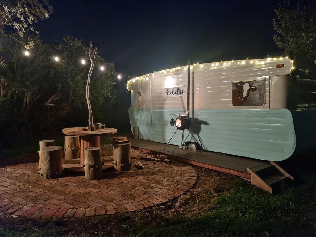 Eddie's Caravan @ VB