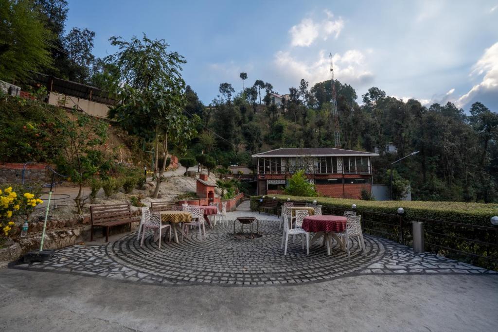 Skywood Resort