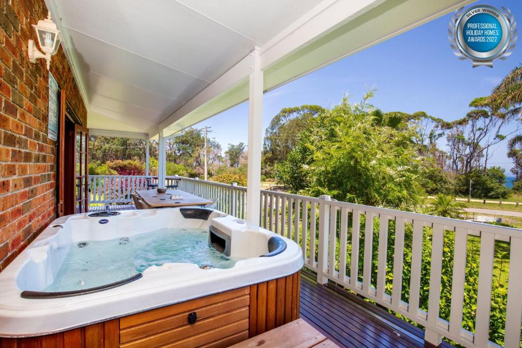 Eagles Point I Water Views I Pet Friendly