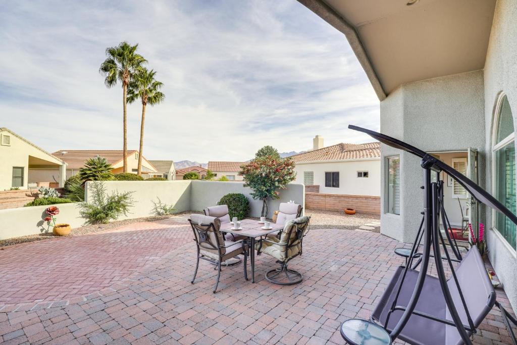 Green Valley Getaway Near Golfing Pool Access!