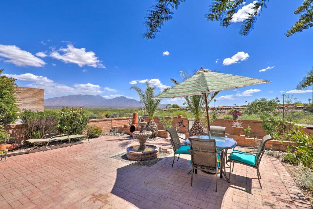 Gorgeous Green Valley Townhome with Mountain Views!