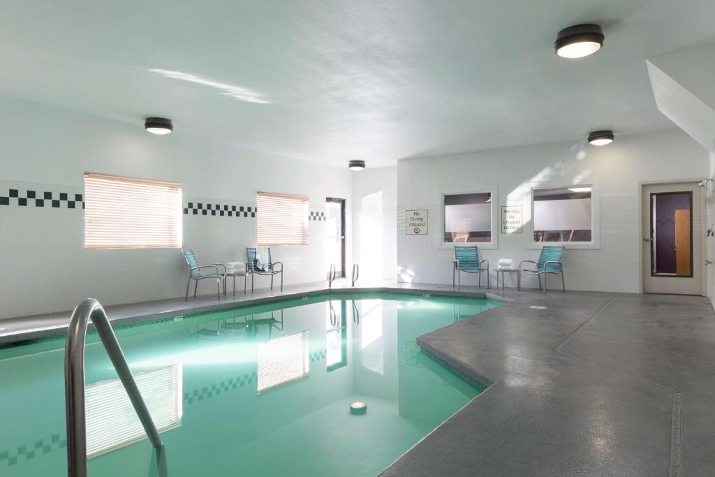 DoubleTree by Hilton Portland Tigard