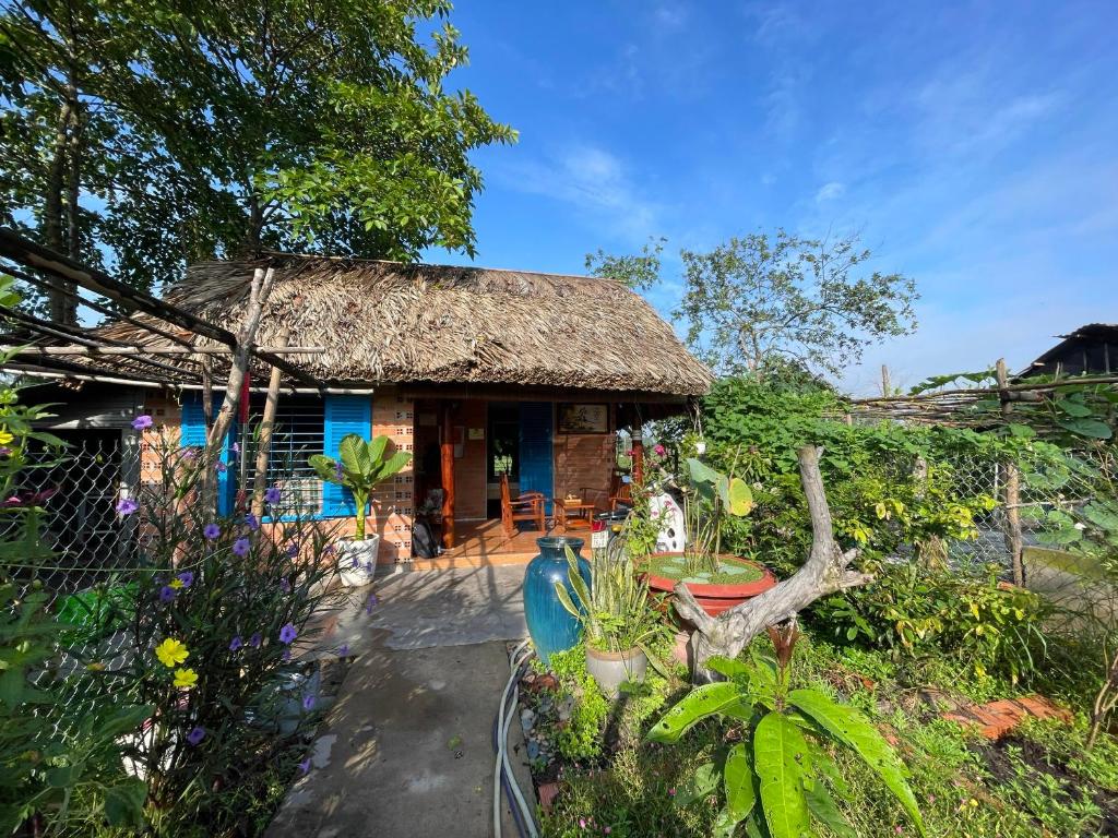 Vong Nguyet Homestay