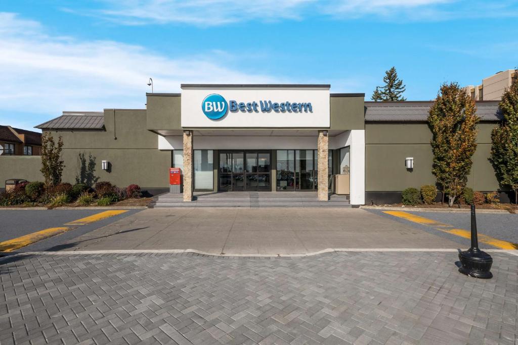 Best Western Parkway Hotel Toronto North