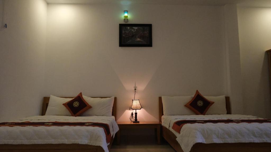 Khách sạn Hiệp Thạnh